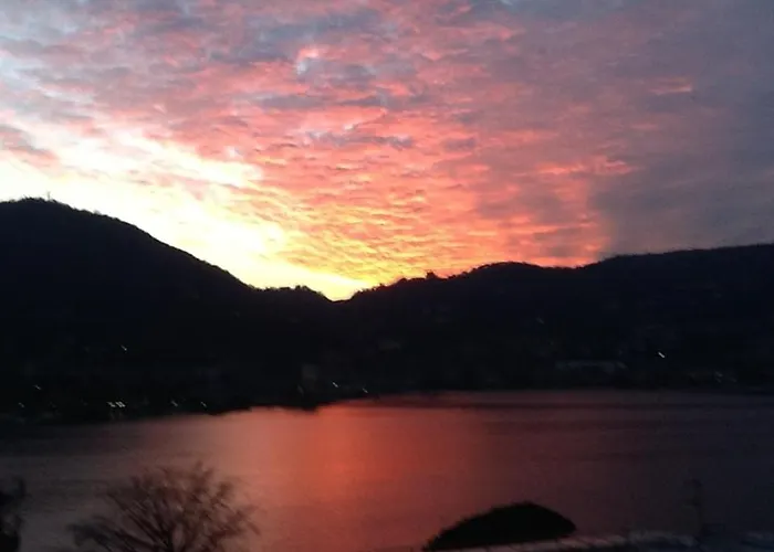 Splendid View Of Attico Como